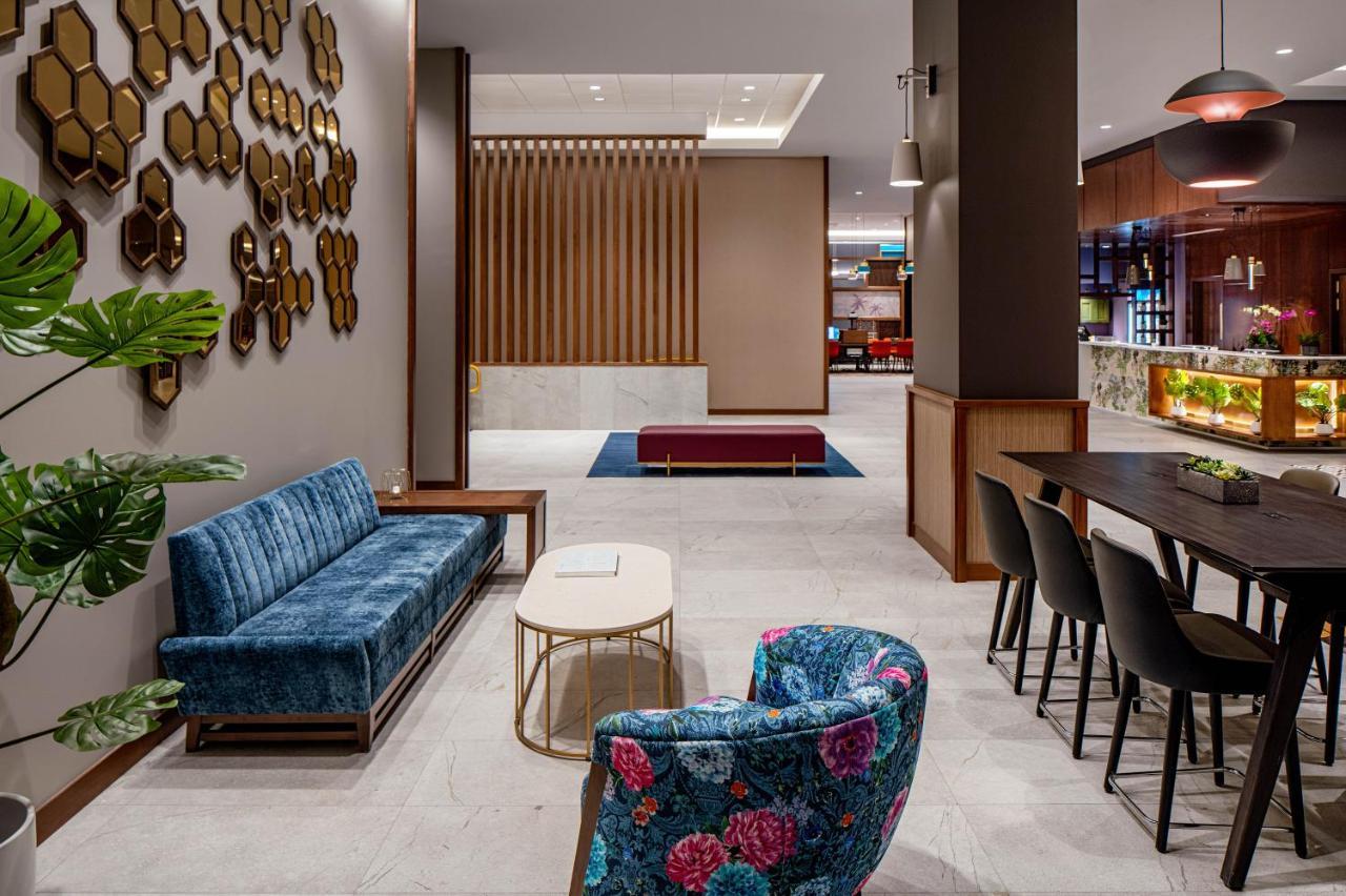 ホテル Hyatt House Tampa Downtown エクステリア 写真